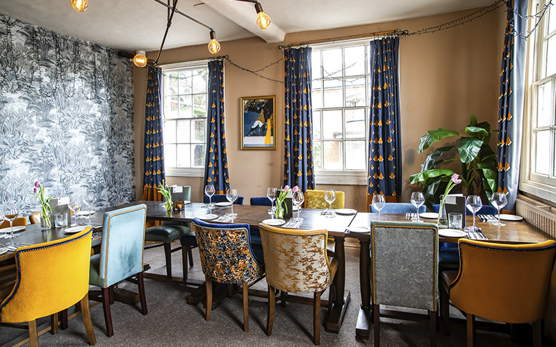pcp-2024-secondaryspaces-theencorestratford-privatedining-img-01.jpg